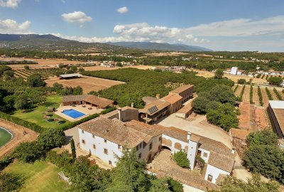 Can Burguès: agroturismo en una masía con ocho siglos de historia
