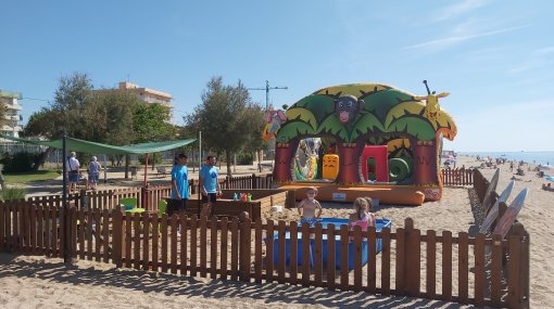 MINI BEACH CLUB (Parc Infantil de la Platja dels Pescadors)